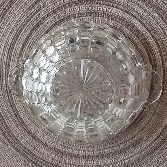Vintage Bubbles & Bar Anchor Hocking Clear Glass Candy Dish with Handles - Picture 4 of 7